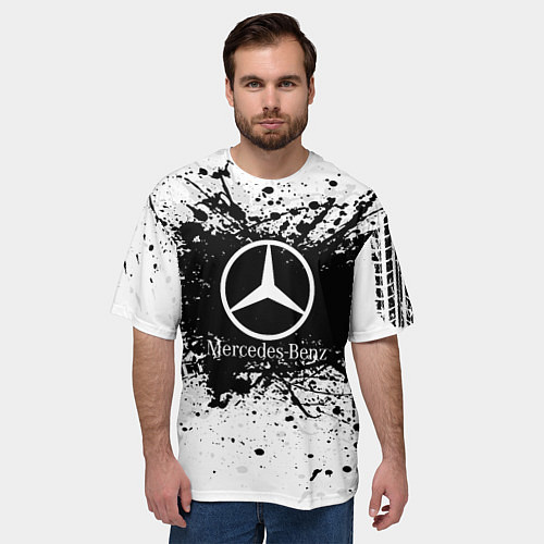Мужская футболка оверсайз Mercedes-Benz: Black Spray / 3D-принт – фото 3