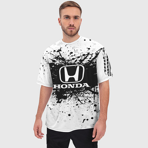 Мужская футболка оверсайз Honda: Black Spray / 3D-принт – фото 3