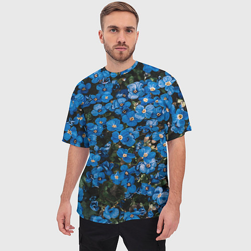 Мужская футболка оверсайз Поле синих цветов фиалки лето / 3D-принт – фото 3