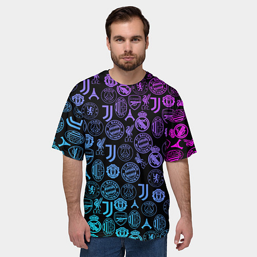 Мужская футболка оверсайз ЛОГО ФУТБОЛЬНЫХ КОМАНД НЕОН / 3D-принт – фото 3