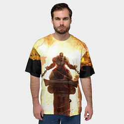 Футболка оверсайз мужская GOD OF WAR КРАТОС В ЦЕПЯХ, цвет: 3D-принт — фото 2