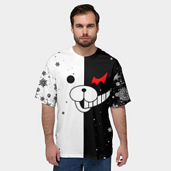 Футболка оверсайз мужская НОВОГОДНИЙ МОНОКУМА ЧЁРНО БЕЛЫЙ НОВЫЙ ГОД 2022, цвет: 3D-принт — фото 2