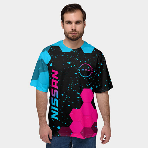 Мужская футболка оверсайз Nissan - neon gradient: символ и надпись вертикаль / 3D-принт – фото 3
