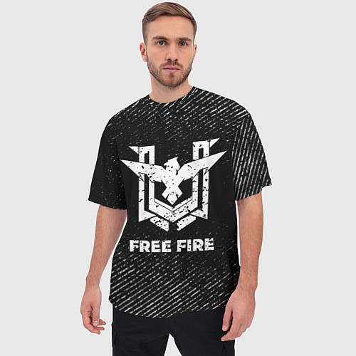 Мужская футболка оверсайз Free Fire с потертостями на темном фоне / 3D-принт – фото 3