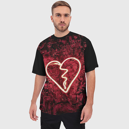 Мужская футболка оверсайз Абстрактное неоновое сердце в механической тьме / 3D-принт – фото 3