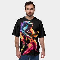 Футболка оверсайз мужская Космонавт с гитарой в радужных огнях, цвет: 3D-принт — фото 2
