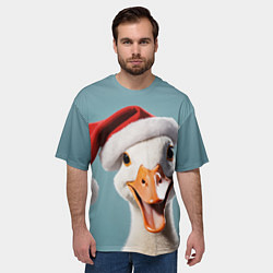 Футболка оверсайз мужская Смеющийся гусь в новогодней шапке, цвет: 3D-принт — фото 2