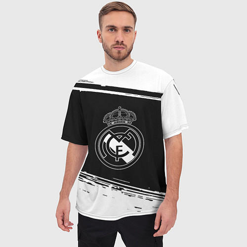 Мужская футболка оверсайз Реал мадрид белое лого / 3D-принт – фото 3