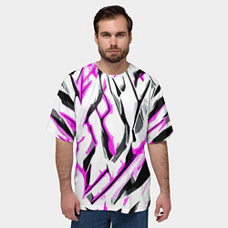 Футболка оверсайз мужская Чёрно-розовые агрессивные полосы на белом фоне, цвет: 3D-принт — фото 2