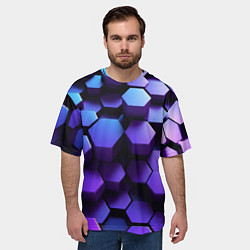 Футболка оверсайз мужская Абстрактные трехмерные фиолетовые гексагоны, цвет: 3D-принт — фото 2