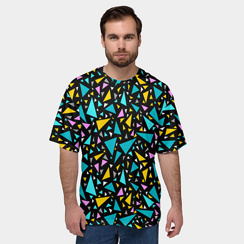 Мужская футболка оверсайз Разноцветные яркие треугольники на черном / 3D-принт – фото 3
