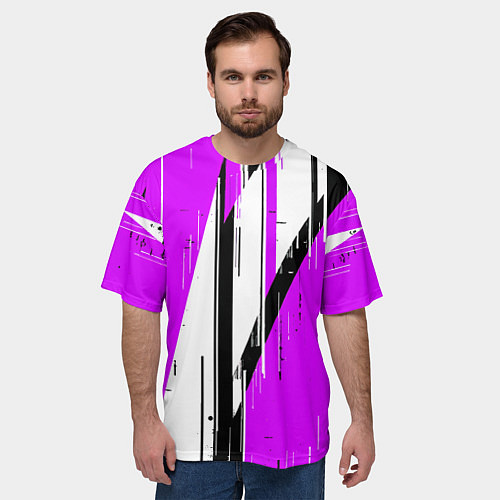 Мужская футболка оверсайз Чёрно-белые вертикальные полосы на фиолетовом фоне / 3D-принт – фото 3