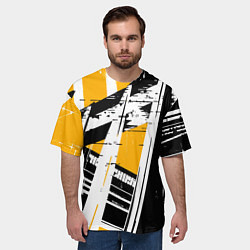 Футболка оверсайз мужская Чёрно-белые абстрактные линии на жёлтом фоне, цвет: 3D-принт — фото 2