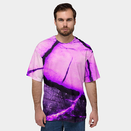 Мужская футболка оверсайз Трещины на абстрактном фиолетовом фоне / 3D-принт – фото 3