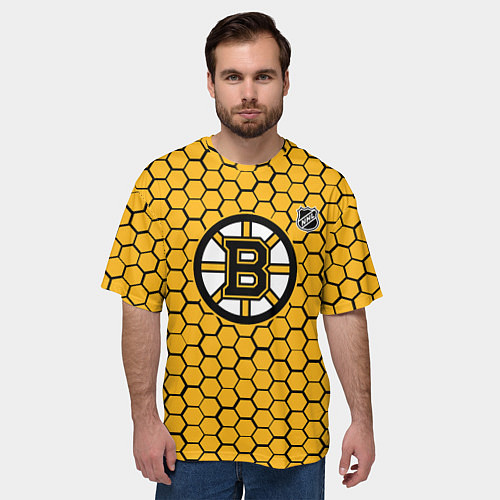 Мужская футболка оверсайз Бостон Брюинз - желтые соты / 3D-принт – фото 3