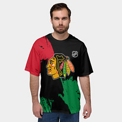 Футболка оверсайз мужская Чикаго Блэкхокс - брызги красок, цвет: 3D-принт — фото 2
