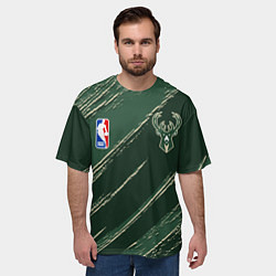 Футболка оверсайз мужская Милуоки Бакс - линии с потертостями, цвет: 3D-принт — фото 2