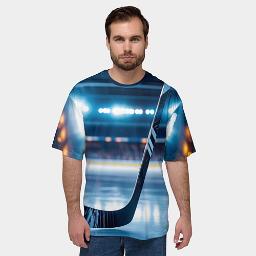 Мужская футболка оверсайз Хоккейная клюшка на льду арены / 3D-принт – фото 3