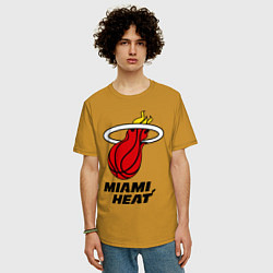 Футболка оверсайз мужская Miami Heat-logo, цвет: горчичный — фото 2