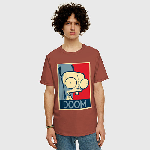 Мужская футболка оверсайз Doom Zim / Кирпичный – фото 3