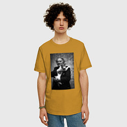 Футболка оверсайз мужская Бродский и кот, цвет: горчичный — фото 2