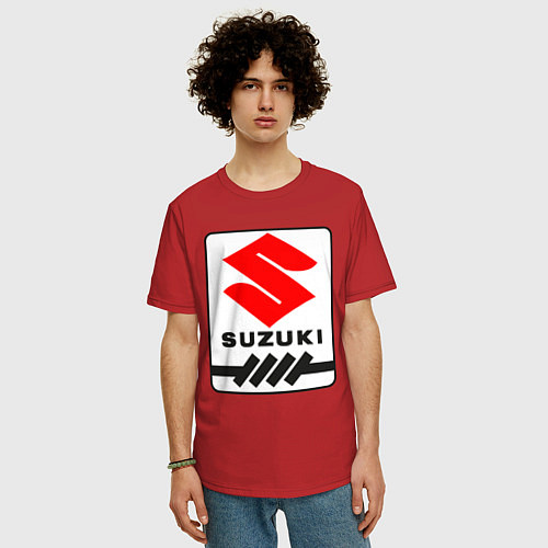 Мужская футболка оверсайз Suzuki / Красный – фото 3