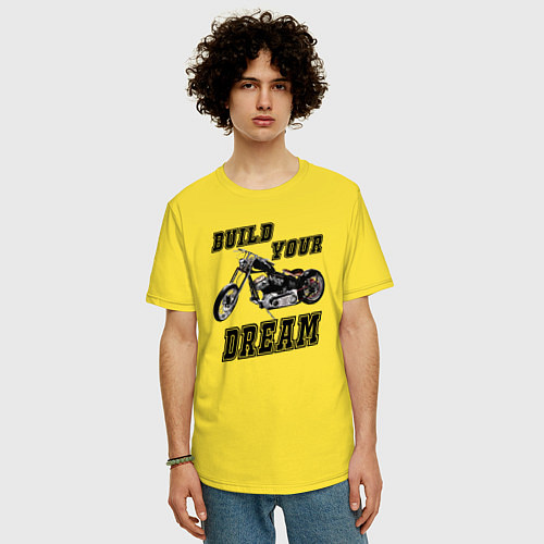 Мужская футболка оверсайз Build Your Dream / Желтый – фото 3