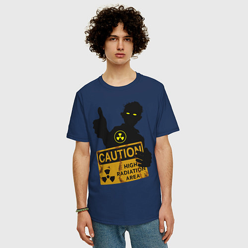 Мужская футболка оверсайз Зомби с табличкой / Тёмно-синий – фото 3