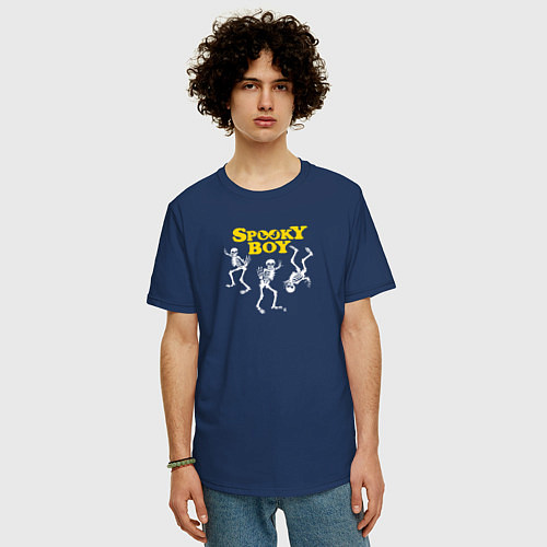Мужская футболка оверсайз Spooky boy / Тёмно-синий – фото 3