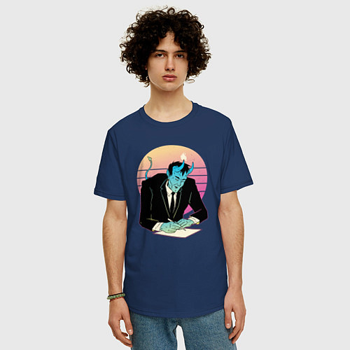 Мужская футболка оверсайз Retrowave Demon Продажа души / Тёмно-синий – фото 3