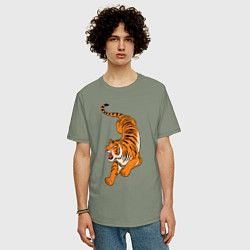 Футболка оверсайз мужская Агрессивный коварный тигр, цвет: авокадо — фото 2