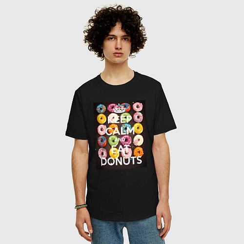 Мужская футболка оверсайз Keep Calm And Eat Donuts / Черный – фото 3