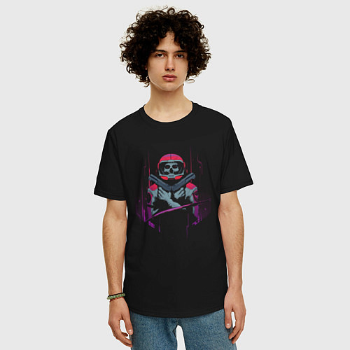 Мужская футболка оверсайз Бессмертный космонавт / Черный – фото 3