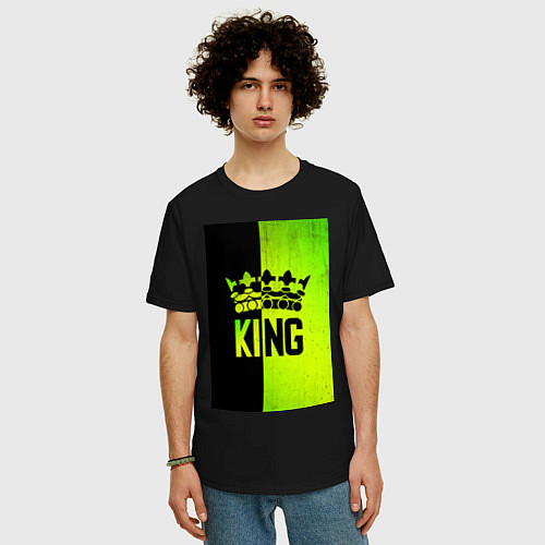Мужская футболка оверсайз Надпись KING / Черный – фото 3