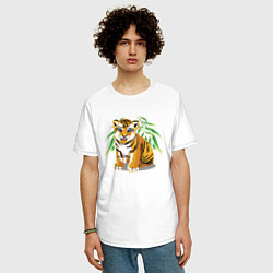 Футболка оверсайз мужская Прикольный тигрёнок Cutie, цвет: белый — фото 2