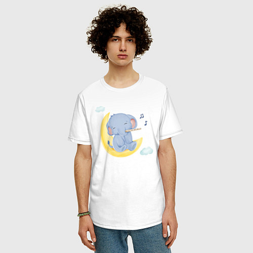 Мужская футболка оверсайз Милый Слонёнок Сидит На Месяце Играя На Флейте / Белый – фото 3