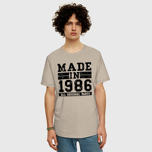 Мужская футболка оверсайз Сделано в 1986 все детали оригинальные / Миндальный – фото 3