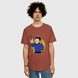 Футболка оверсайз мужская Spoke - vault boy, цвет: кирпичный — фото 2