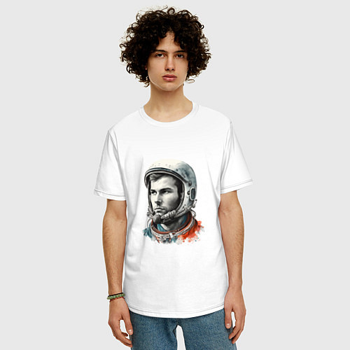 Мужская футболка оверсайз Юрий Гагарин в современном стиле / Белый – фото 3