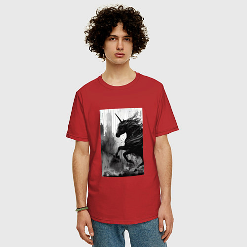 Мужская футболка оверсайз Мрачный единорог / Красный – фото 3