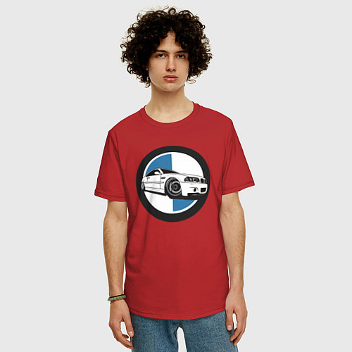 Мужская футболка оверсайз BMW style / Красный – фото 3