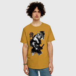 Футболка оверсайз мужская Tiger samurai - hieroglyph - art, цвет: горчичный — фото 2