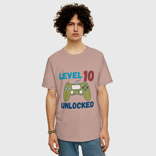 Мужская футболка оверсайз Десять лет - десятый уровень разблокирован / Пыльно-розовый – фото 3