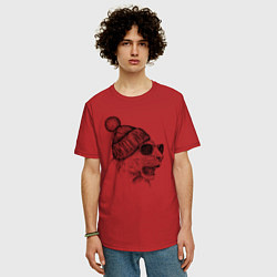 Футболка оверсайз мужская Львица в шапке, цвет: красный — фото 2