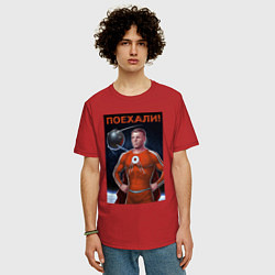 Футболка оверсайз мужская Гагарин - космомэн, цвет: красный — фото 2