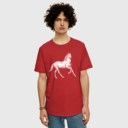 Футболка оверсайз мужская Белая лошадь на скаку, цвет: красный — фото 2