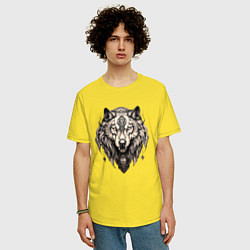 Футболка оверсайз мужская Волк с подвесками, цвет: желтый — фото 2