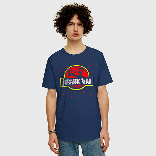Мужская футболка оверсайз Jurassic bar / Тёмно-синий – фото 3