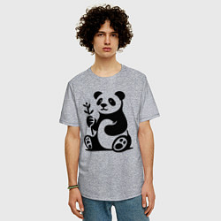 Футболка оверсайз мужская Сидящая панда с бамбуком в лапе, цвет: меланж — фото 2