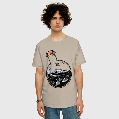 Мужская футболка оверсайз Космос в колбе / Миндальный – фото 3